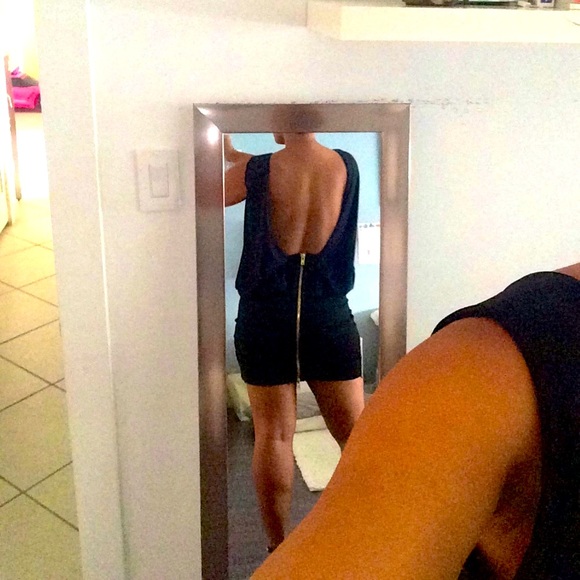 Black Dress - Picture 3 of 4